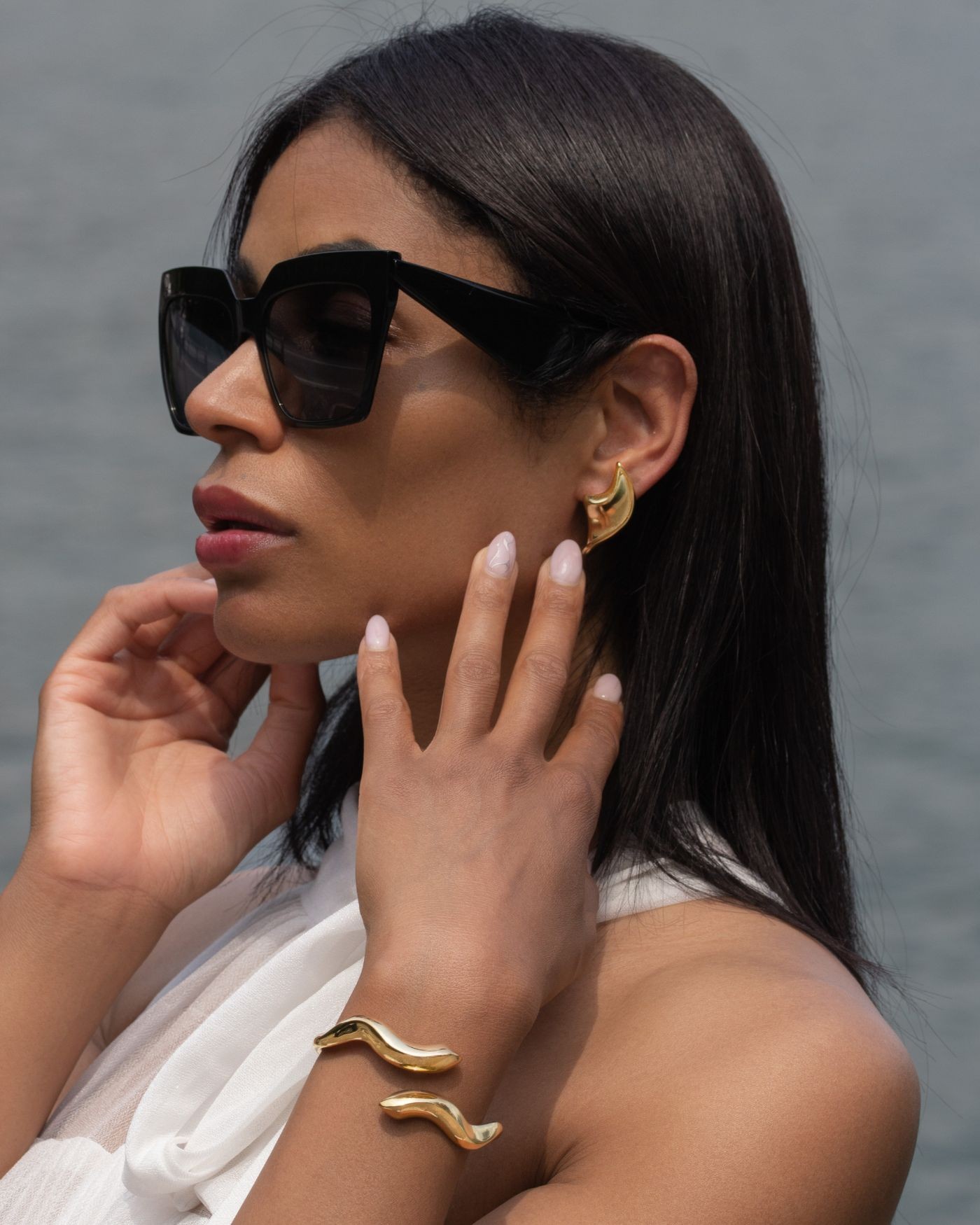 18K vergoldete Ohrringe Onde aus geblasenem Silber  - 3