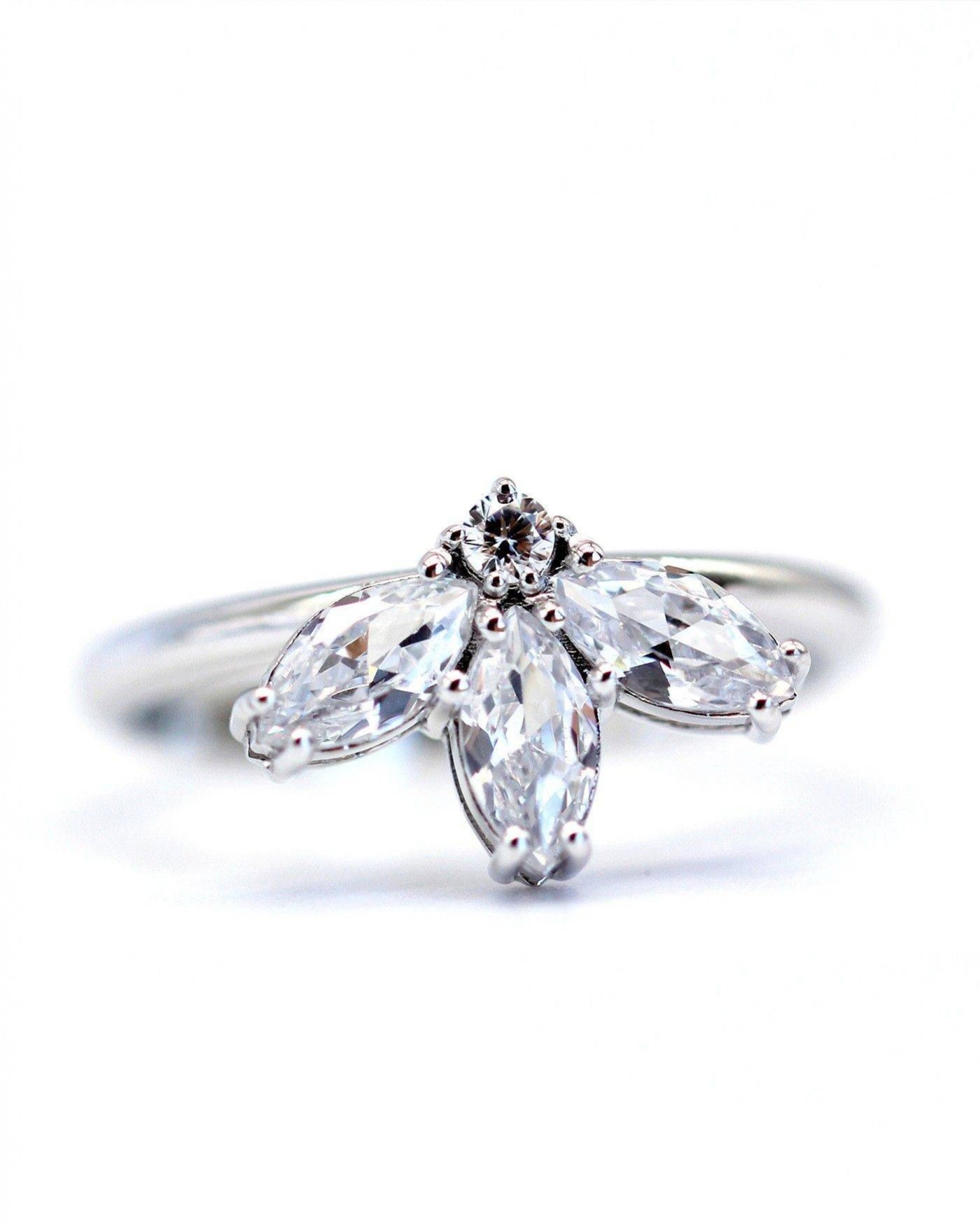 Flower Ring Fiore with white zircons  - 2