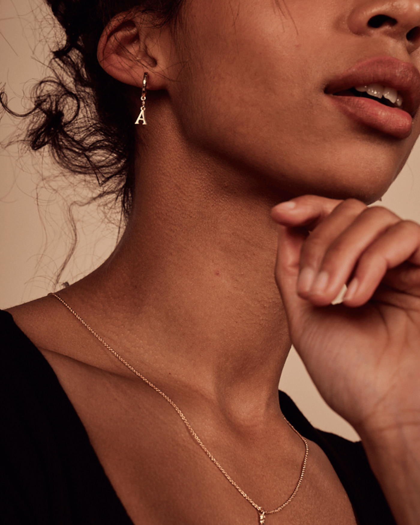 Earring Alfabeto with white zirconia  - 1